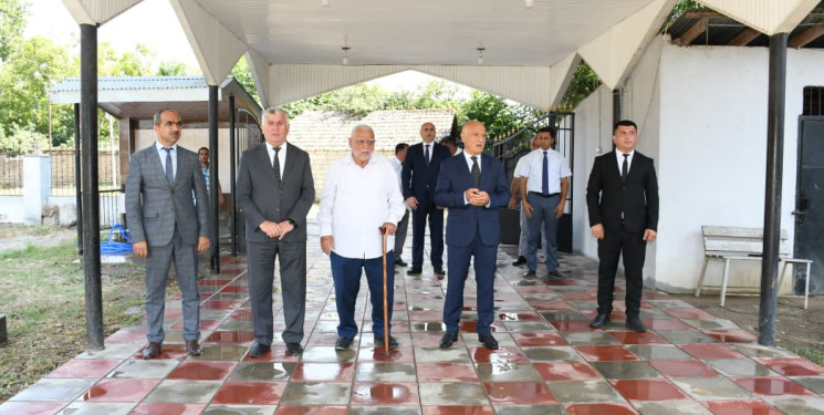 Rayon rəhbəri Musaküçə ərazisində şəhid məzarlarını ziyarət etdi 15.07.2026